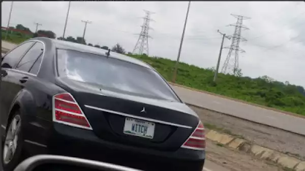 Oh No! See The "Spiritual" Car That Was Spotted On A Highway In Abuja - Photo